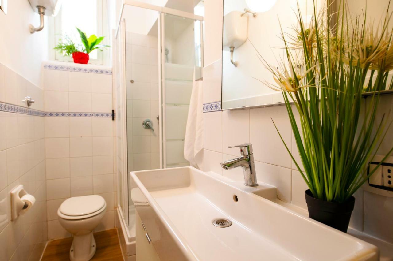 Tiberim Apartment Trastevere 10 Esterno foto